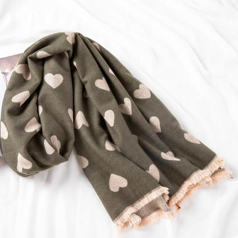 BAZ Heart Blanket Scarf