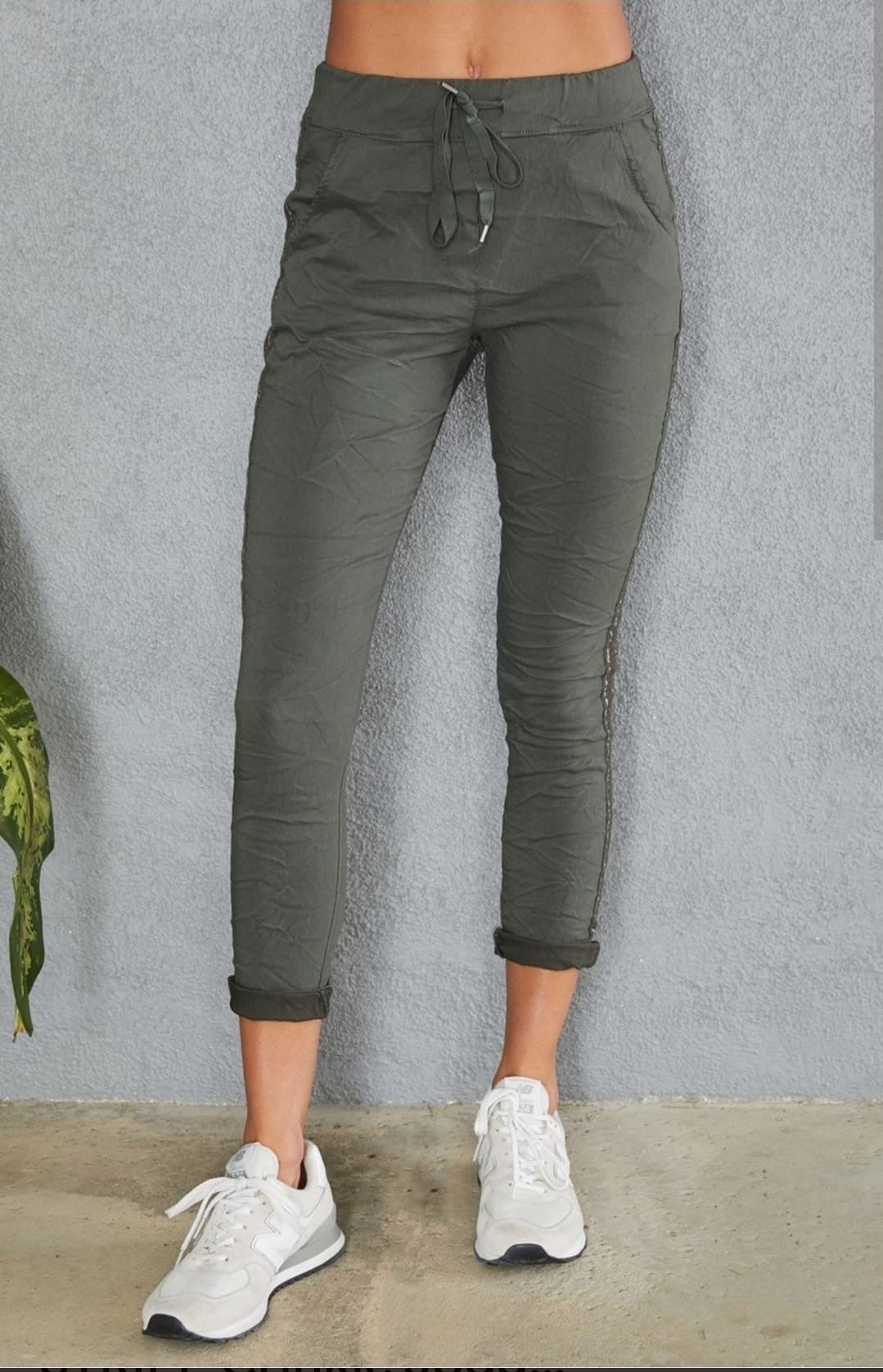 BAZ Apparel - Magic Stretch Joggers