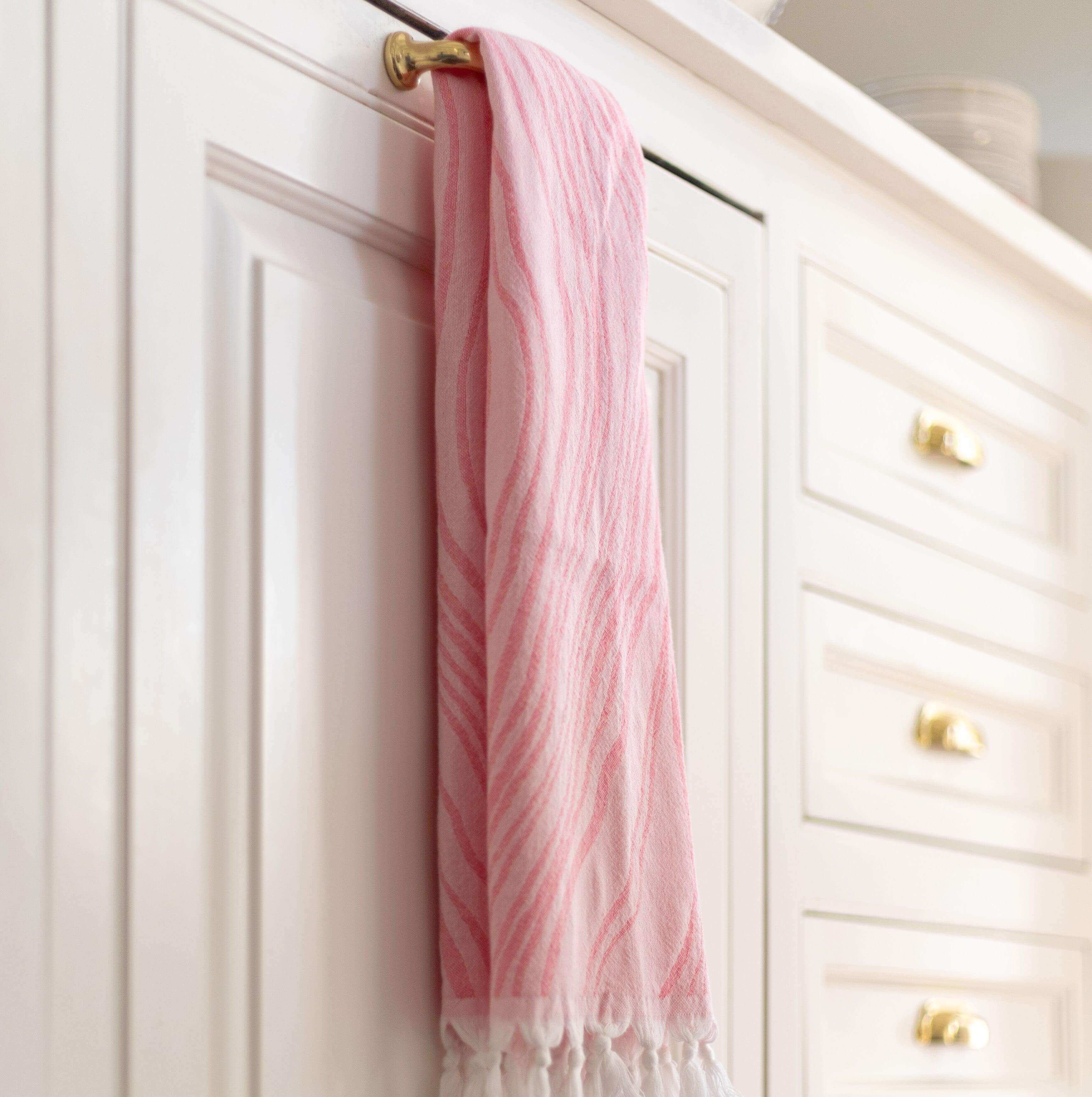 Pomp & Sass Turkish Body Towel - Pink Coral