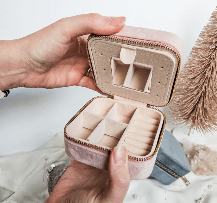 Rock Paper Pretty - Luxe Velvet Jewelry Box