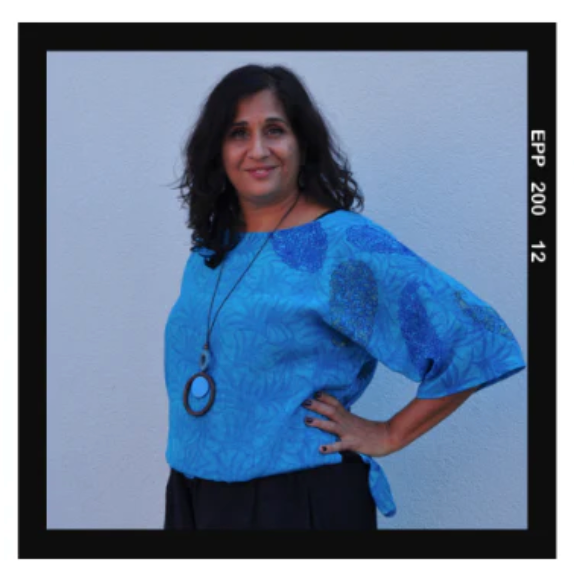 sariKNOTsari Avatar Pure Silk Side Slit Top