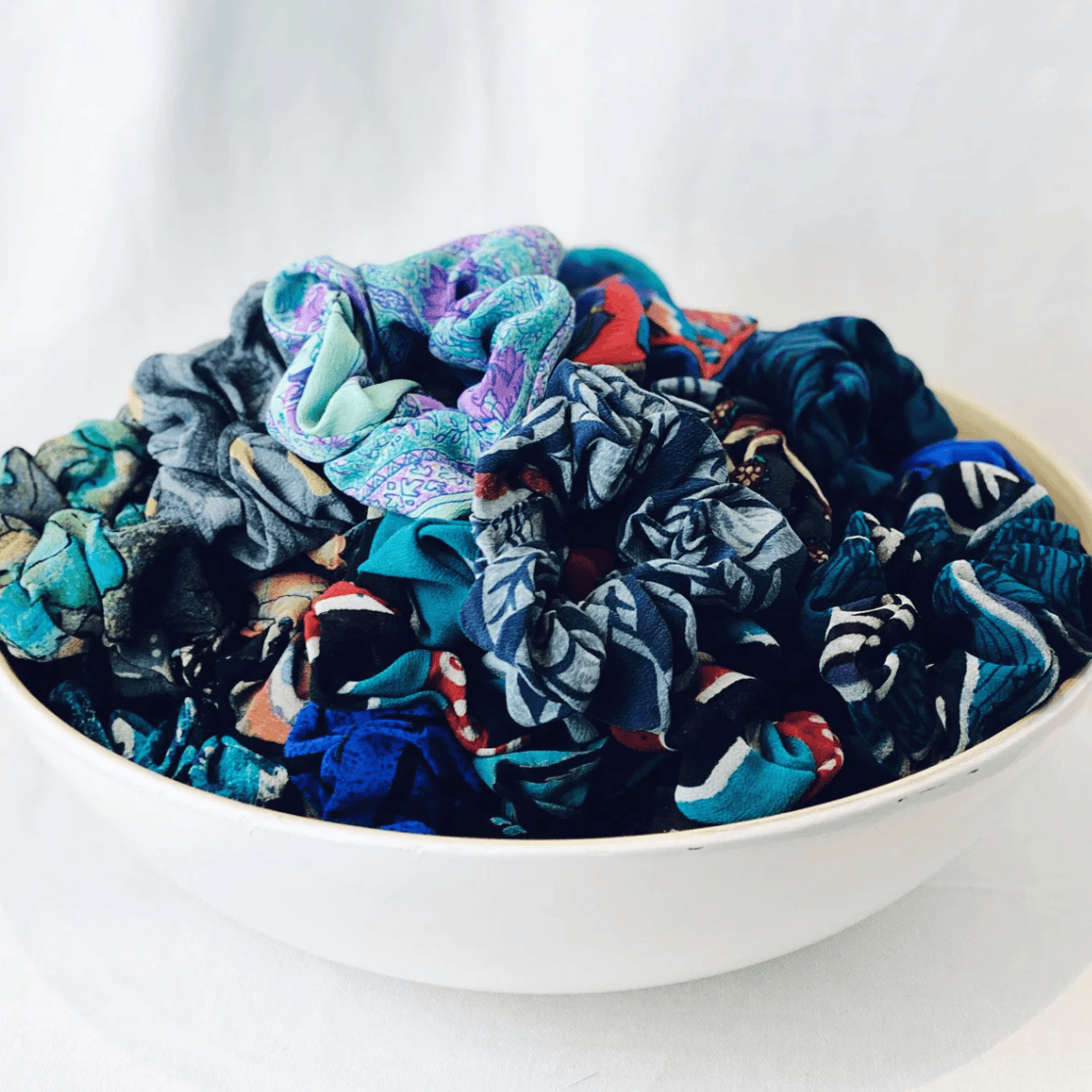 sariKNOTsari Pure Silk Hair Scrunchie