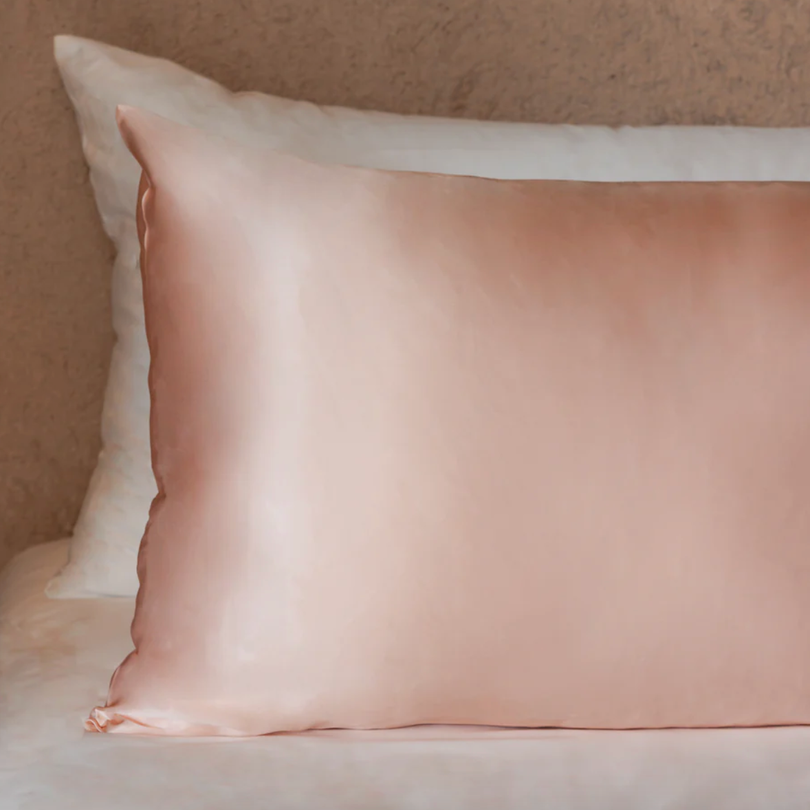 AEPTOM Mulberry Silk Pillowcase