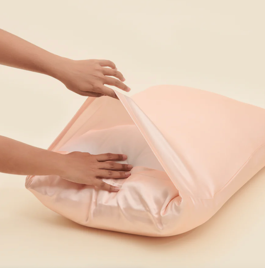 AEPTOM Mulberry Silk Pillowcase