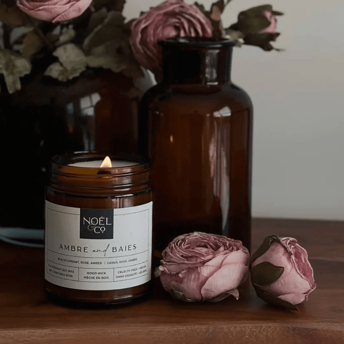 NOËL & CO Ambre + Baies 8oz Candle