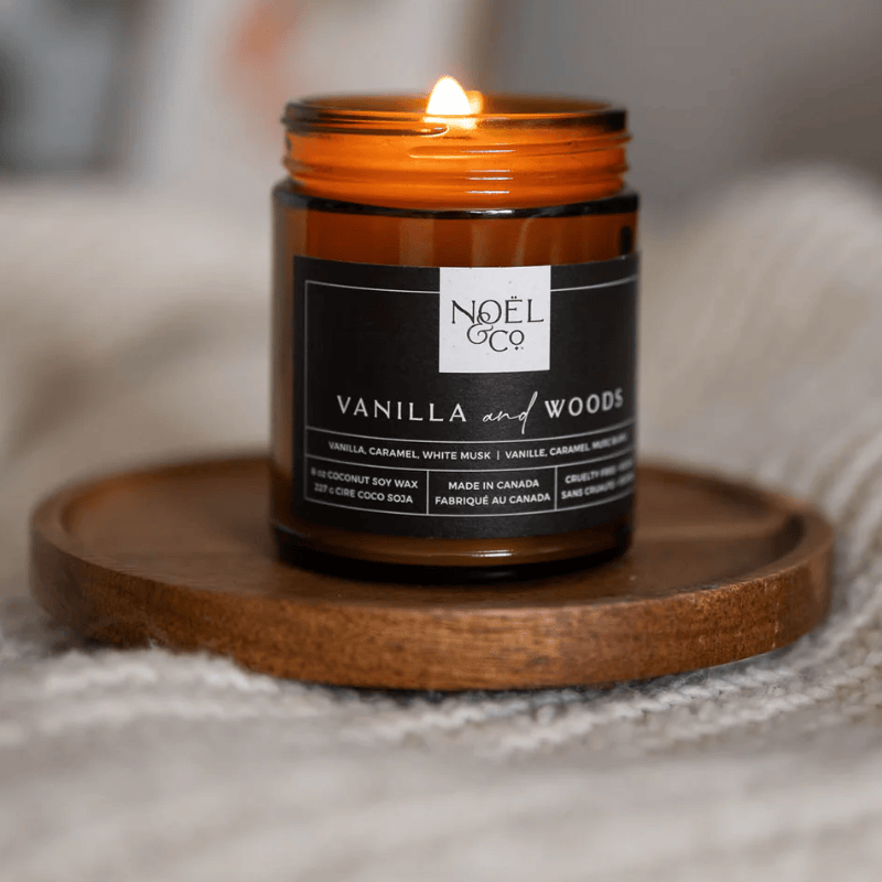 NOËL & CO Vanilla + Woods 8oz Candle
