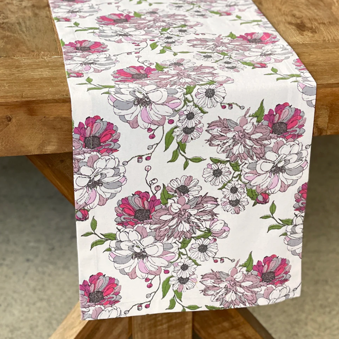 Mahogany COLETTE Tableware Collection