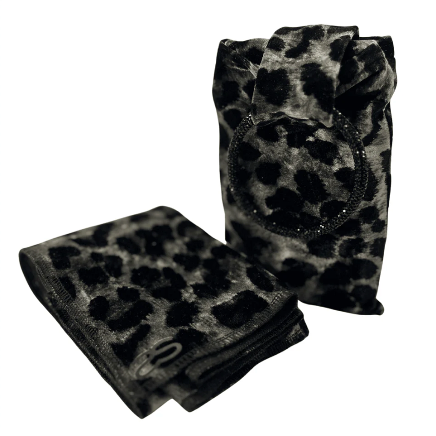 Leopard print bag and scarf, screenshot from June 12, 2025.