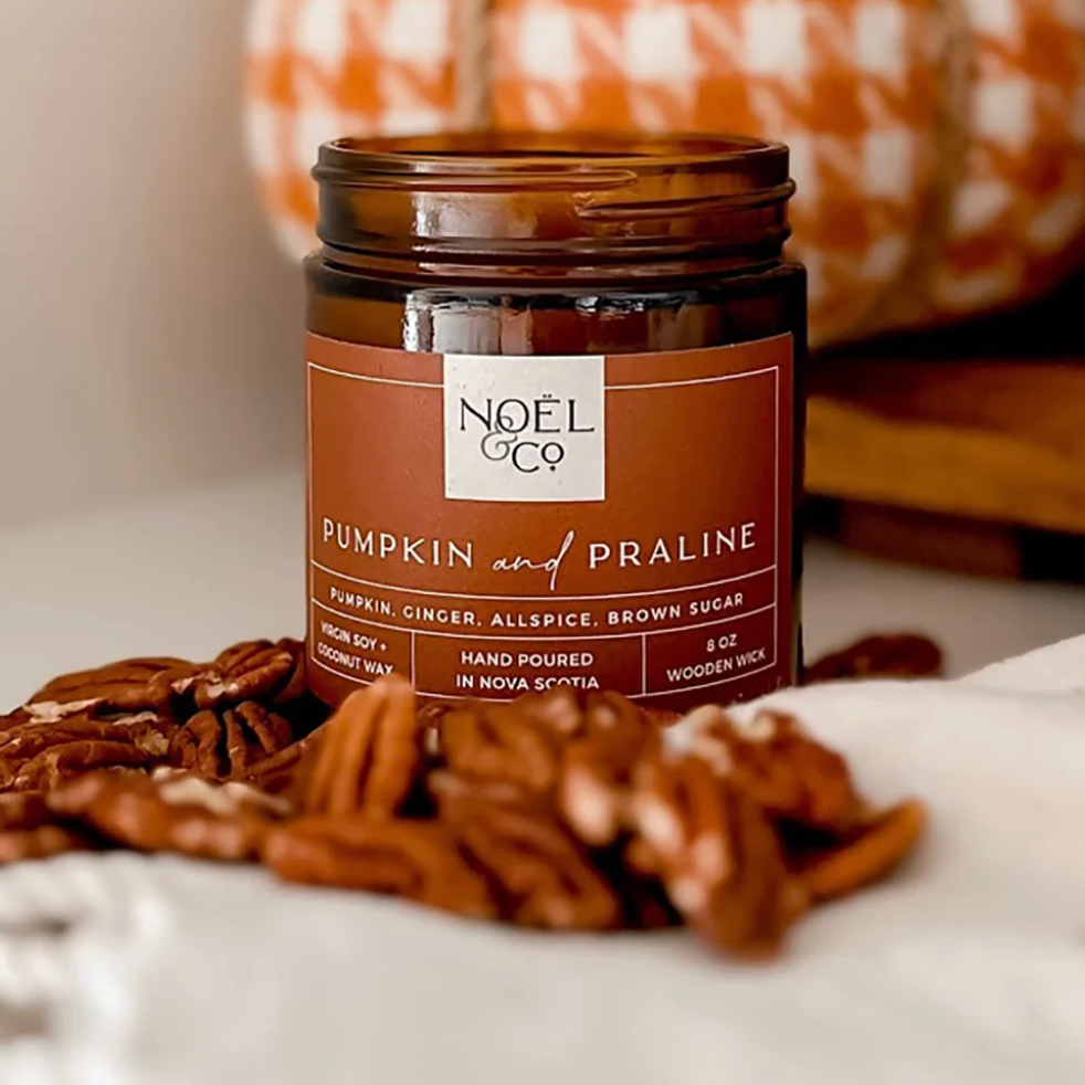 Pumpkin and Praline candle by Noel & Co with pecans, screenshot August 6, 2025.