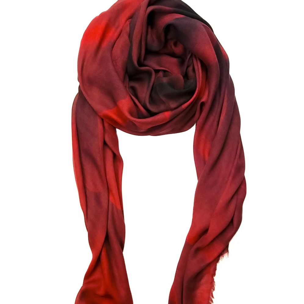 Red scarf screenshot, August 11, 2025