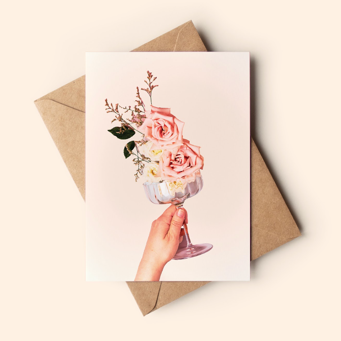 Greeting card with roses in a glass, Screenshot 2025-09-04