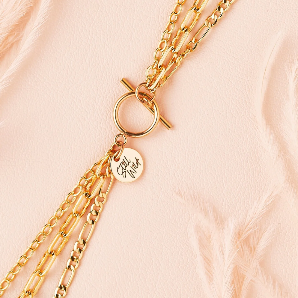 Gold layered necklace, Screenshot 2025-09-04