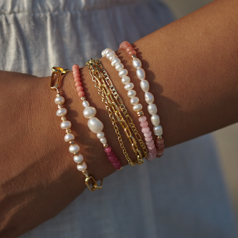 Bracelets screenshot from Sept 4, 2025, featuring pearls and gold chains.