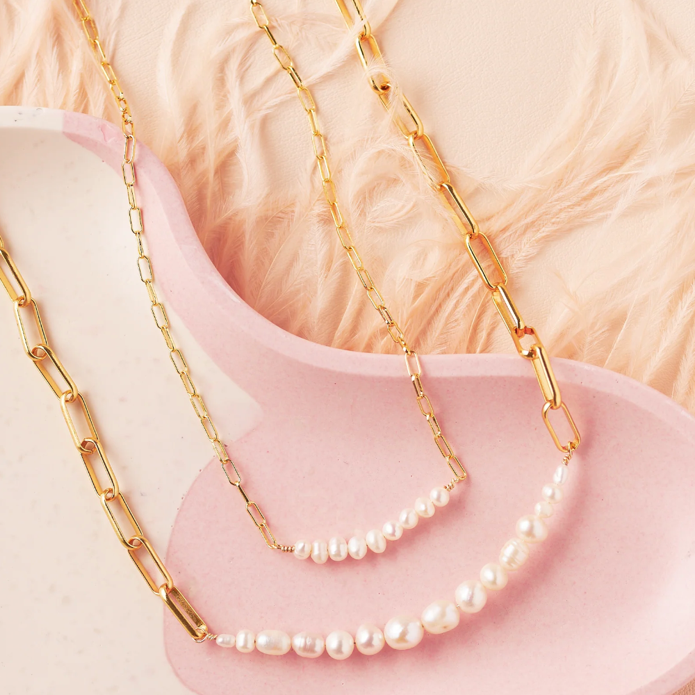 Gold necklaces with pearls, screenshot Sept 4, 2025