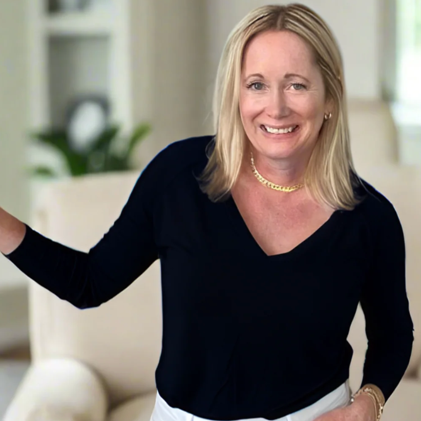 Woman smiling, screenshot from September 9, 2025