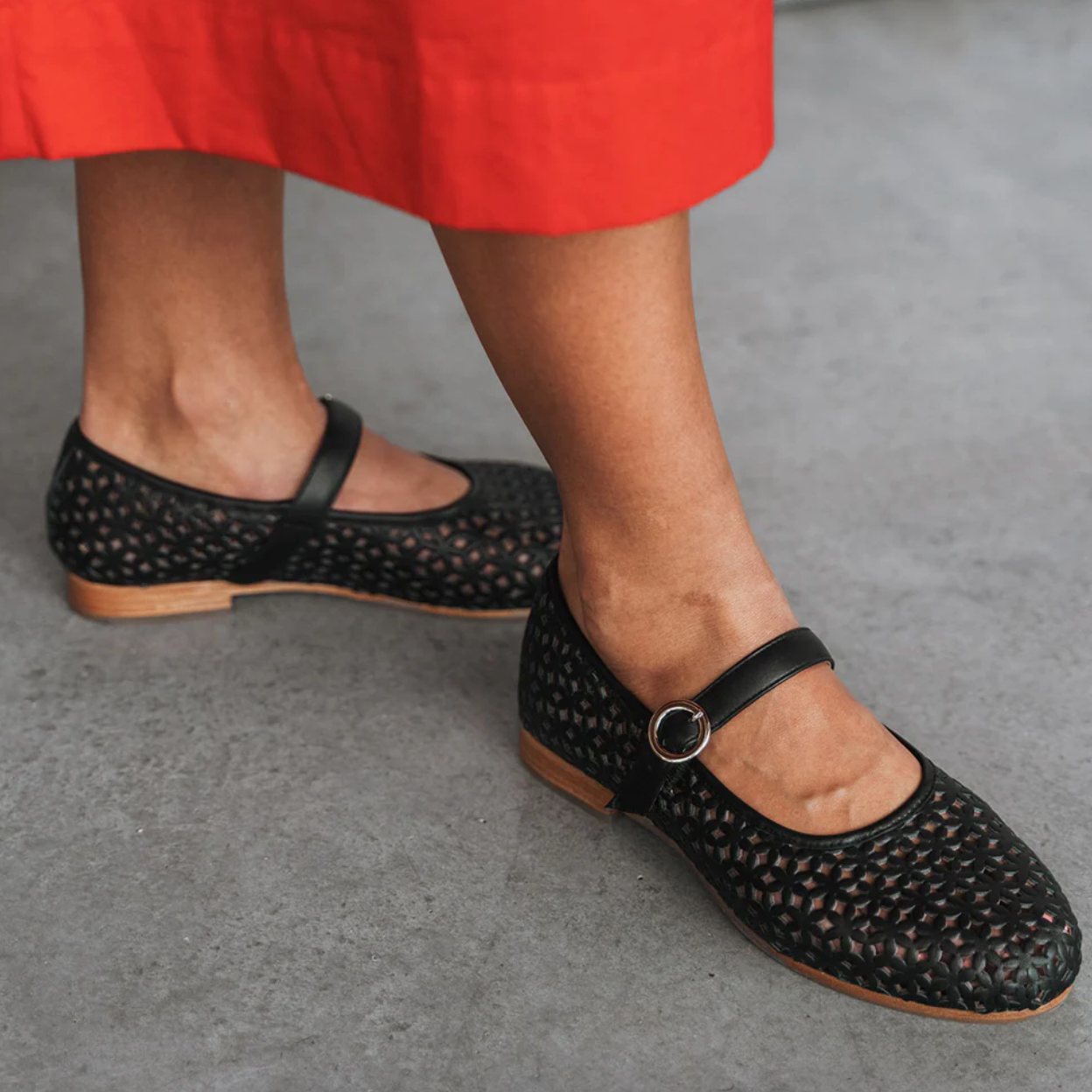 Black woven Mary Jane flats, screenshot Sept 20, 2025