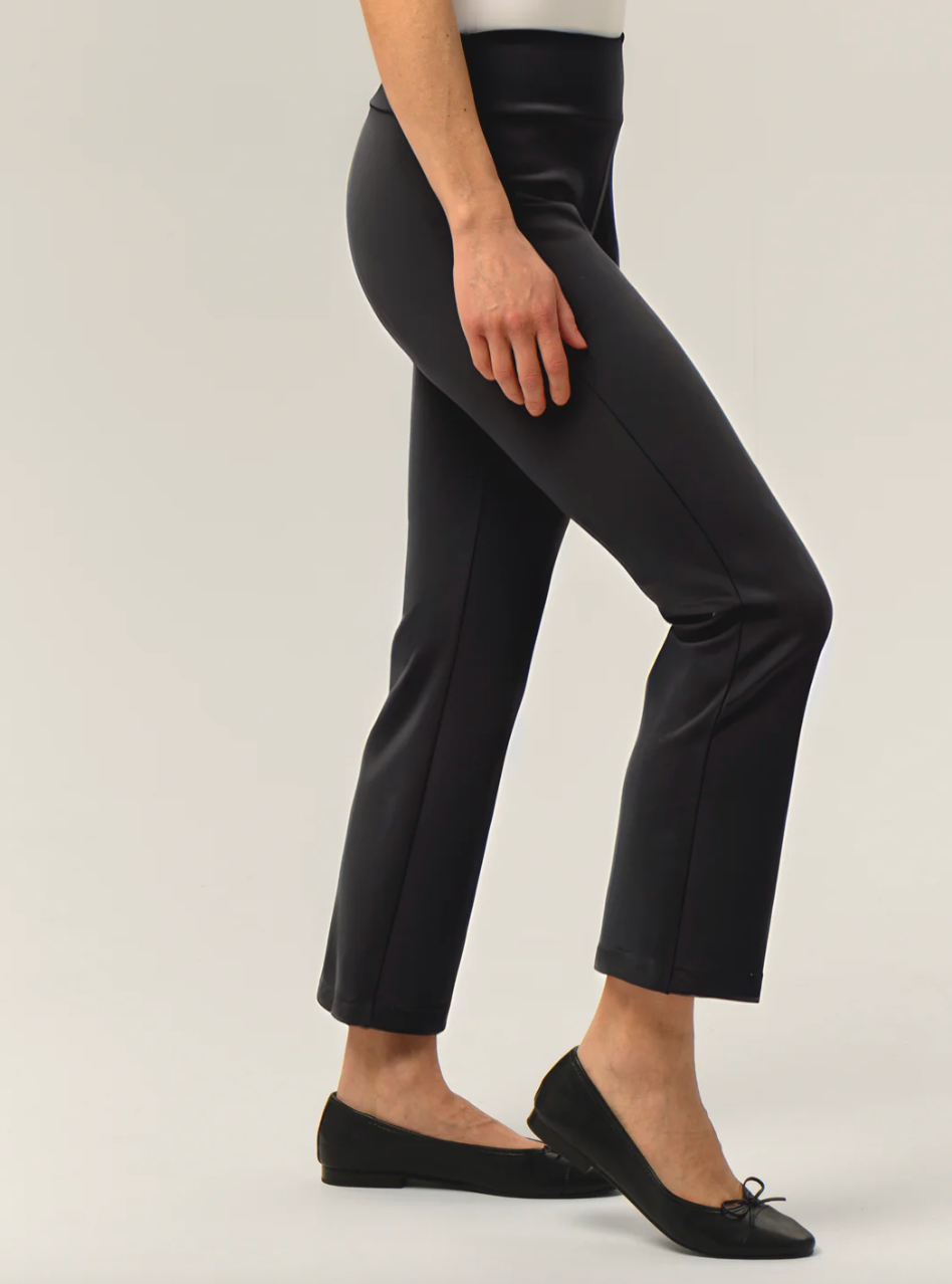 Helene Clarkson Design ARO Pintuck Kick Flare Travel Pant