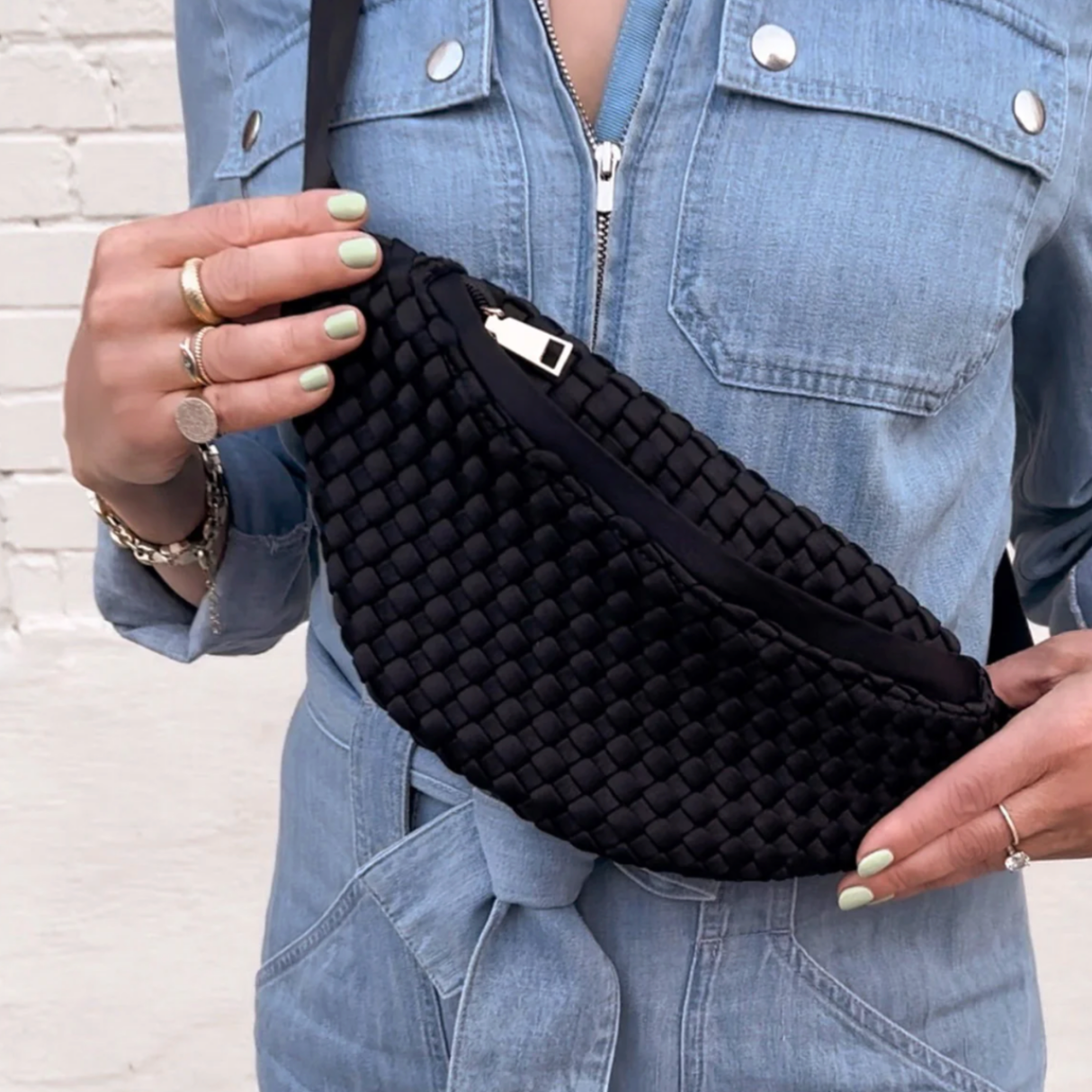 Isle of My - The Crescent Crossbody Bag