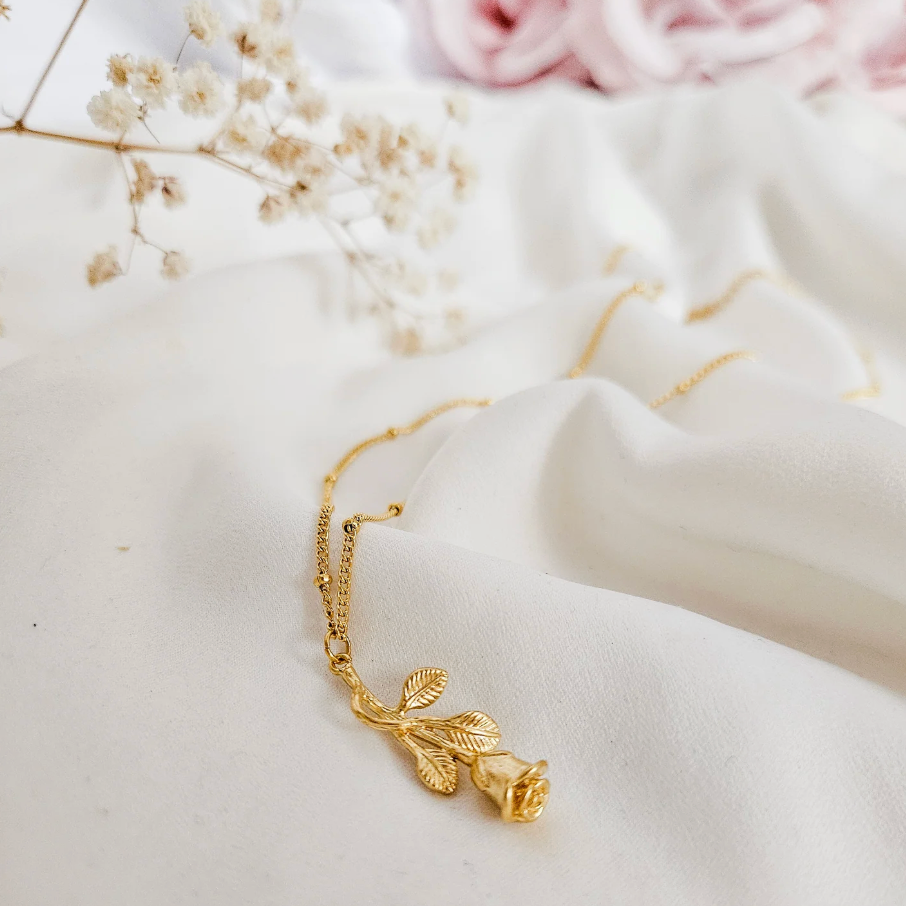 Rock Paper Pretty - Enchanted Rose Necklace