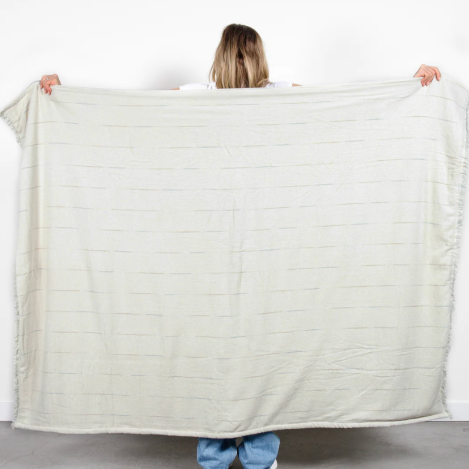 Tofino Towel Co. EVEREST SAGE Fleece Throw