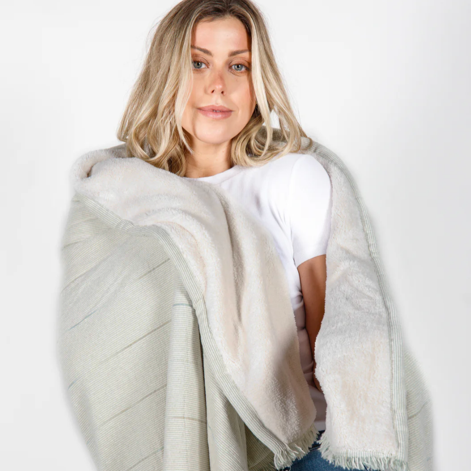 Tofino Towel Co. EVEREST SAGE Fleece Throw