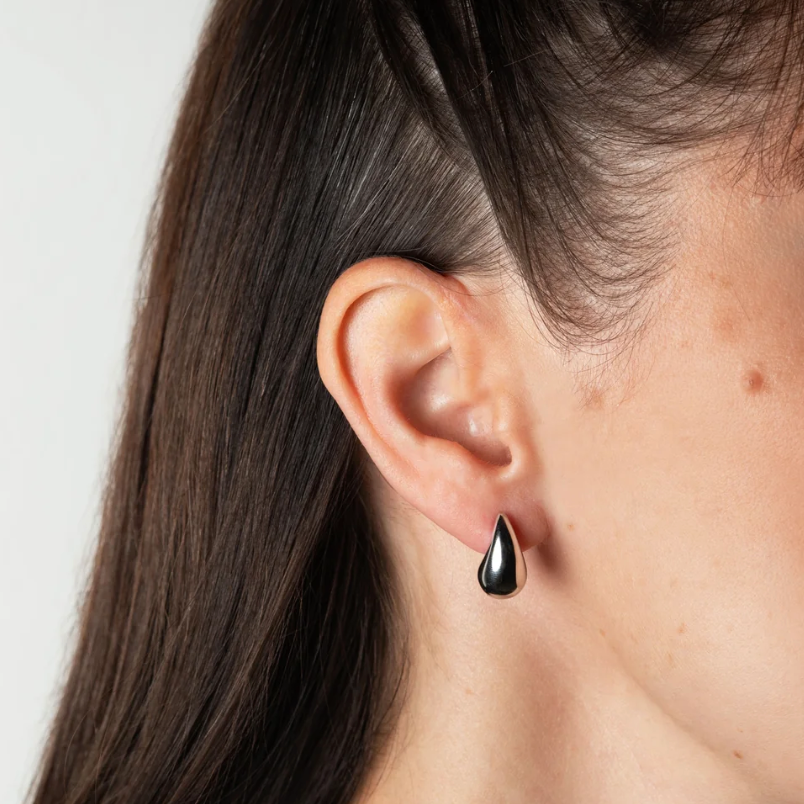 Sarah Baeumler Chunky Tear Stud Earrings