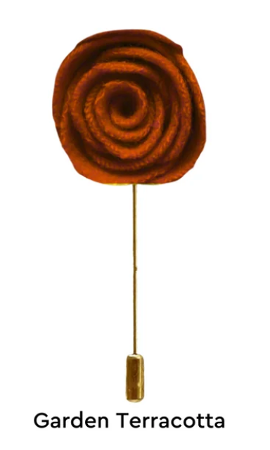 STE.MARG.SCOT - The Woollen Flower Brooch RANUNCULUS