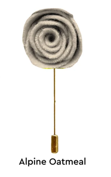 STE.MARG.SCOT - The Woollen Flower Brooch RANUNCULUS