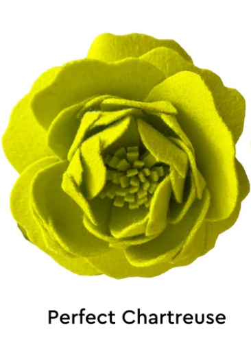 STE.MARG.SCOT - The Woollen Flower Brooch PEONY