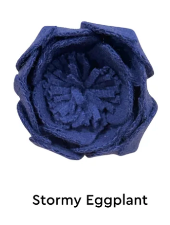 STE.MARG.SCOT - The Woollen Flower Brooch PEONY