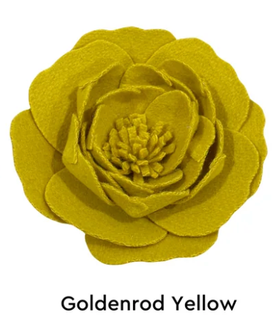 STE.MARG.SCOT - The Woollen Flower Brooch PEONY