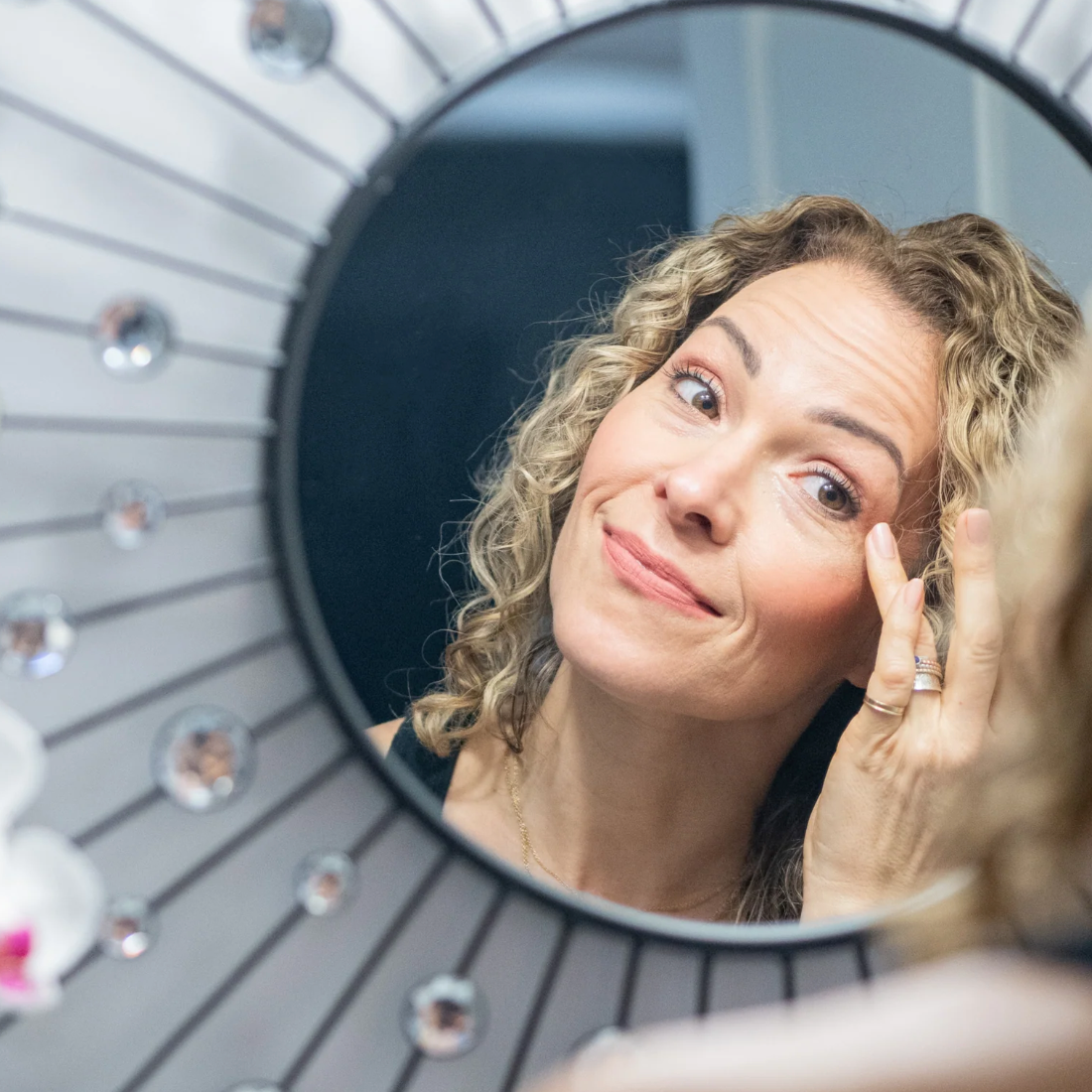 Clean Kiss "Kiss Me Awake" Firming Orchid Eye Cream