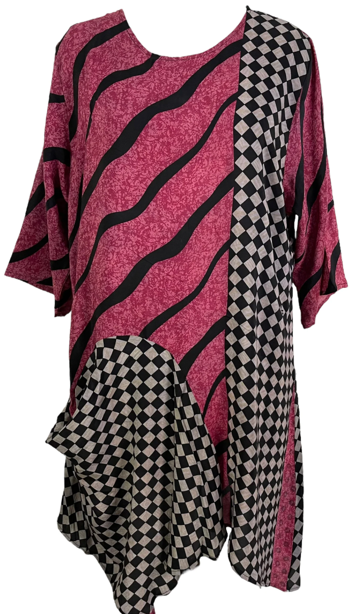 Women's pink & black patterned top, screenshot from August 10, 2025.