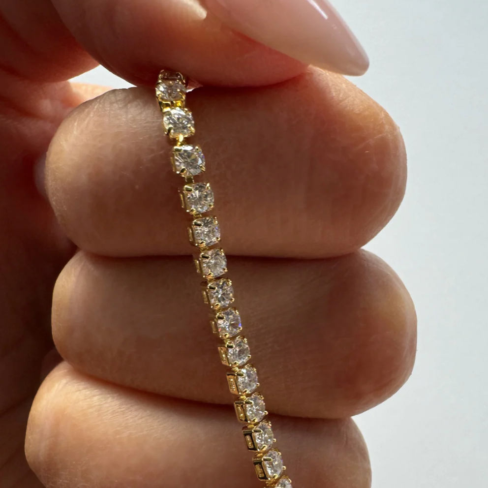 Diamond bracelet held, screenshot Aug 22, 2025