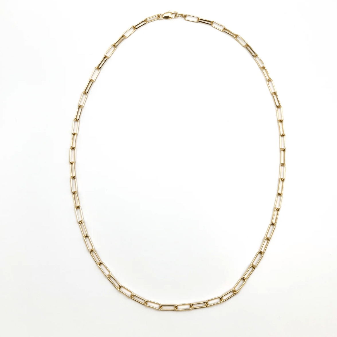 Gold chain necklace, screenshot from August 22, 2025.