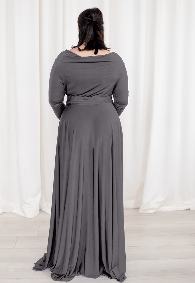 Woman in gray dress, Sept 6, 2025 screenshot.