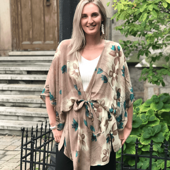 sariKNOTsari Avatar Pure Silk Short Kimono