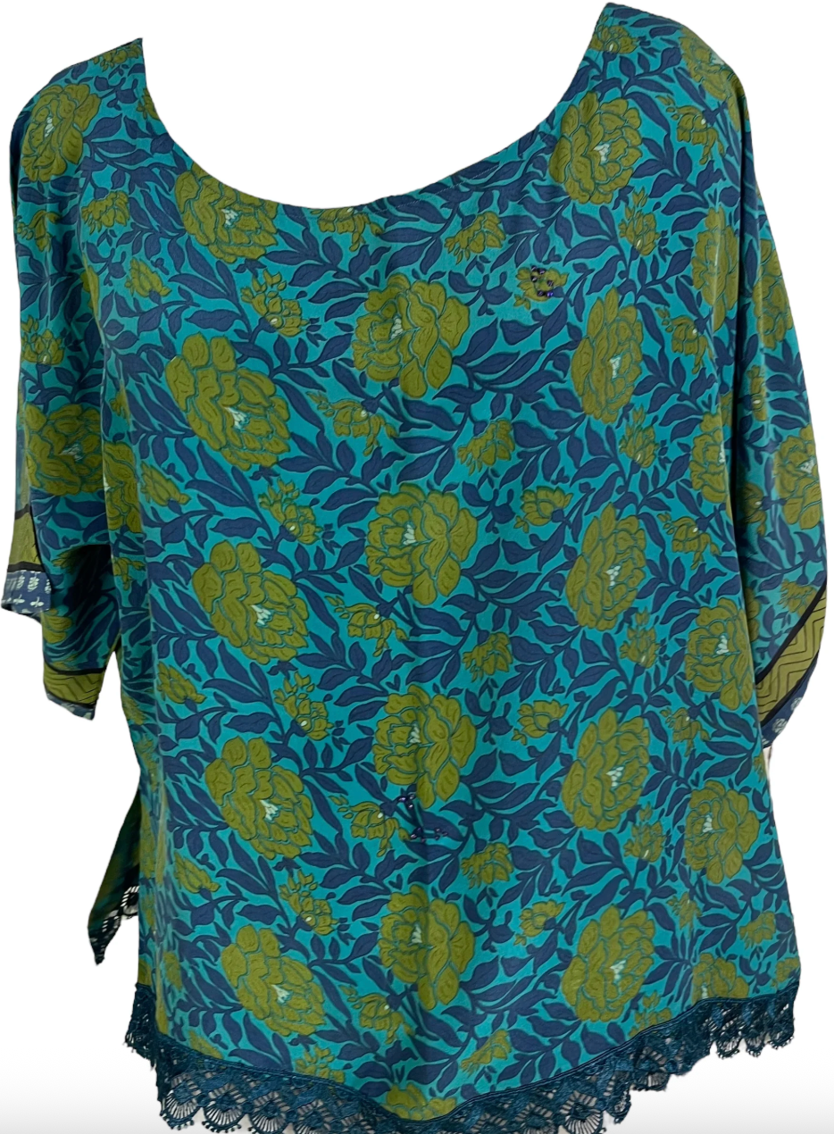 sariKNOTsari Avatar Pure Silk Side Slit Top