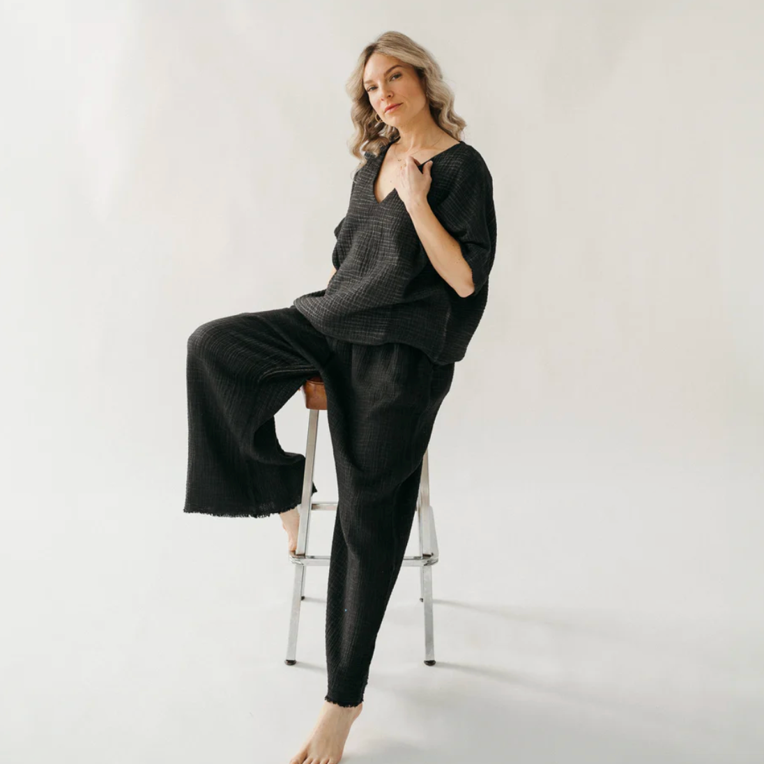 Pokoloko - Turkish Cotton Crinkle V-Neck Top