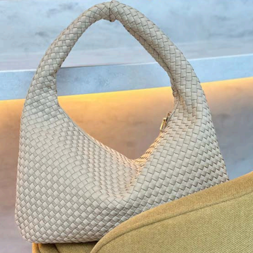 Isle of My - The Del Mar Handbag