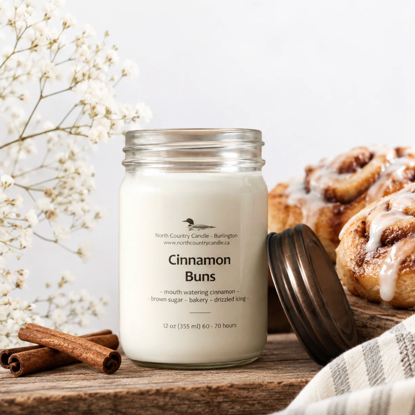 North Country Candle - CINNAMON BUNS Soy Wax Candle with Copper Lid