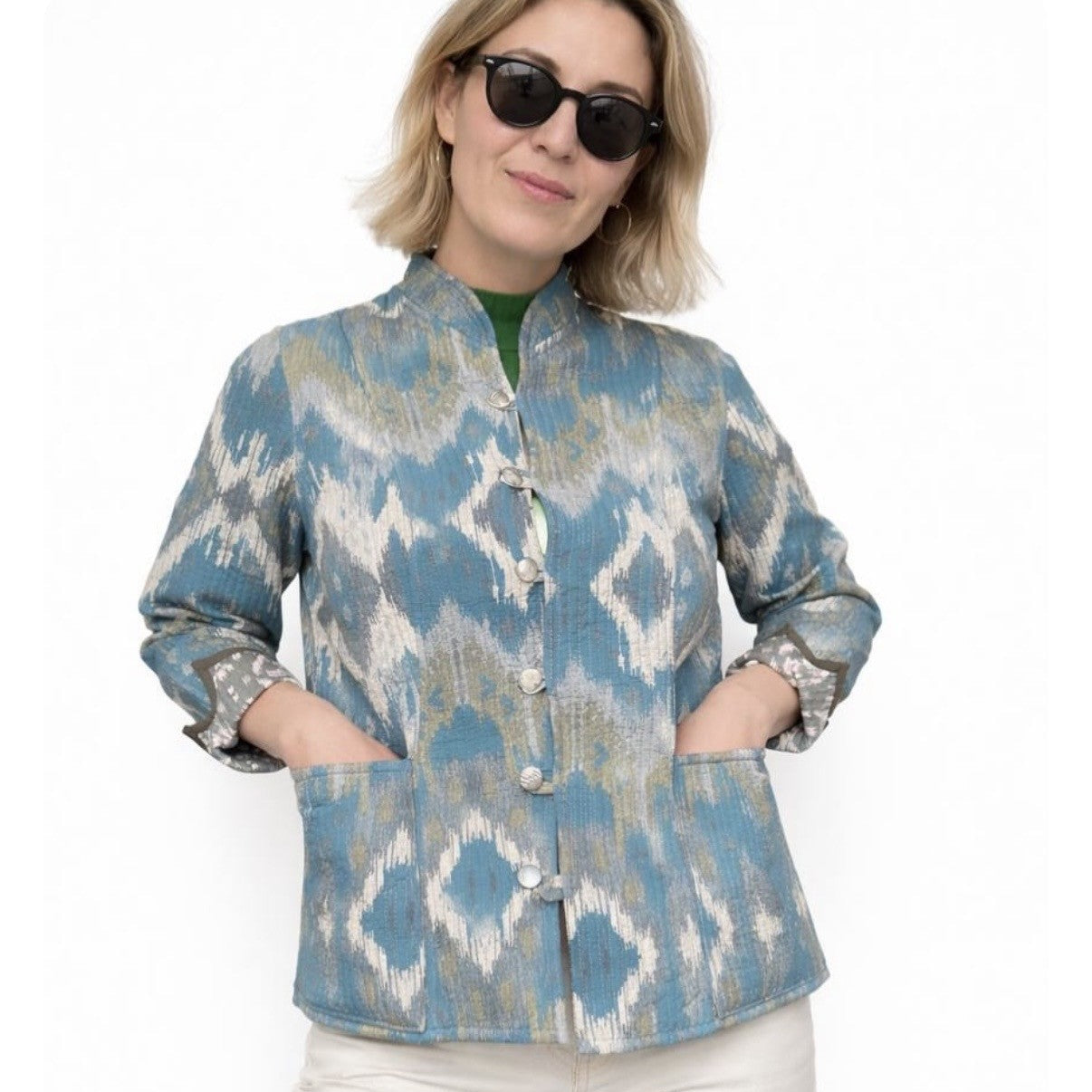 ZINNUR Handmade Reversible Quilted Cotton Jacket - Blue