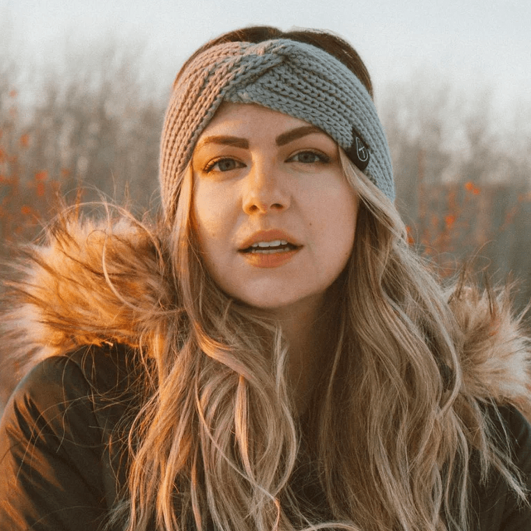 Canoe & Lake Cabin Crown