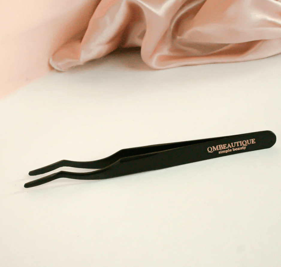 QMBeautique Magnetic Precision Lash Tweezers