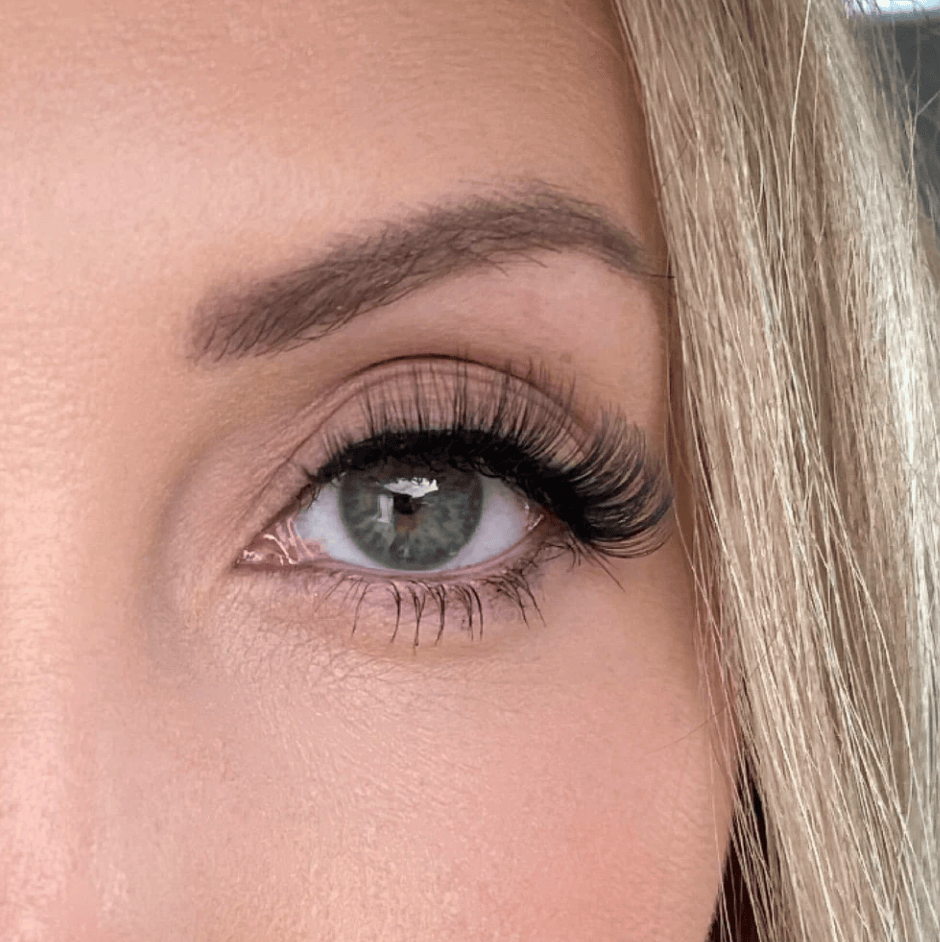 QMBeautique CALIFORNIA CURLS Magnetic Eyelashes