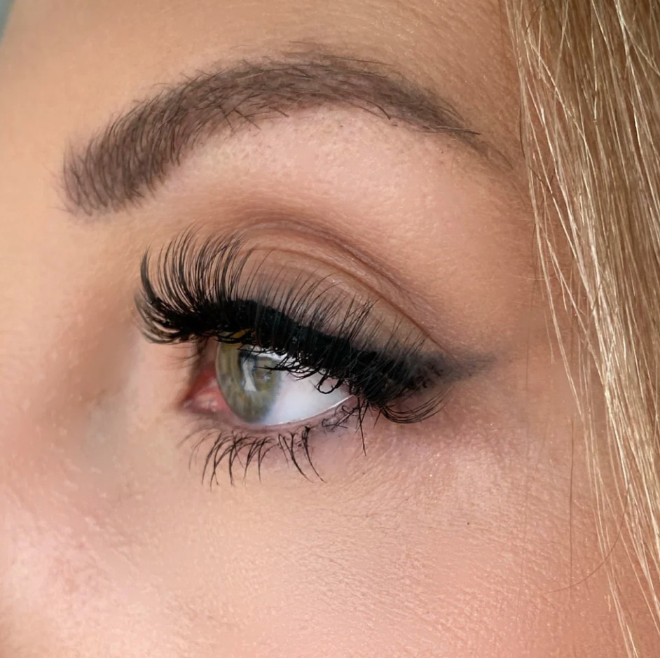 QMBeautique CALIFORNIA CURLS Magnetic Eyelashes