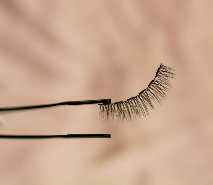 QMBeautique PHEONIX Magnetic Eyelashes