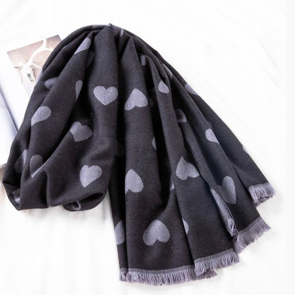 BAZ Heart Blanket Scarf