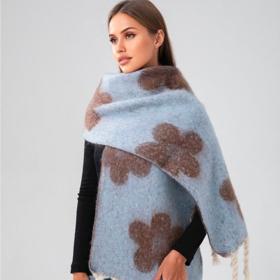 BAZ Flower Punch Blanket Scarf - Black