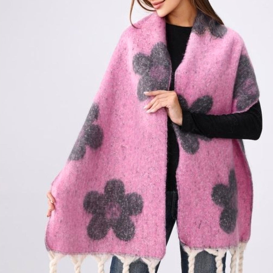 BAZ Flower Punch Blanket Scarf - Black